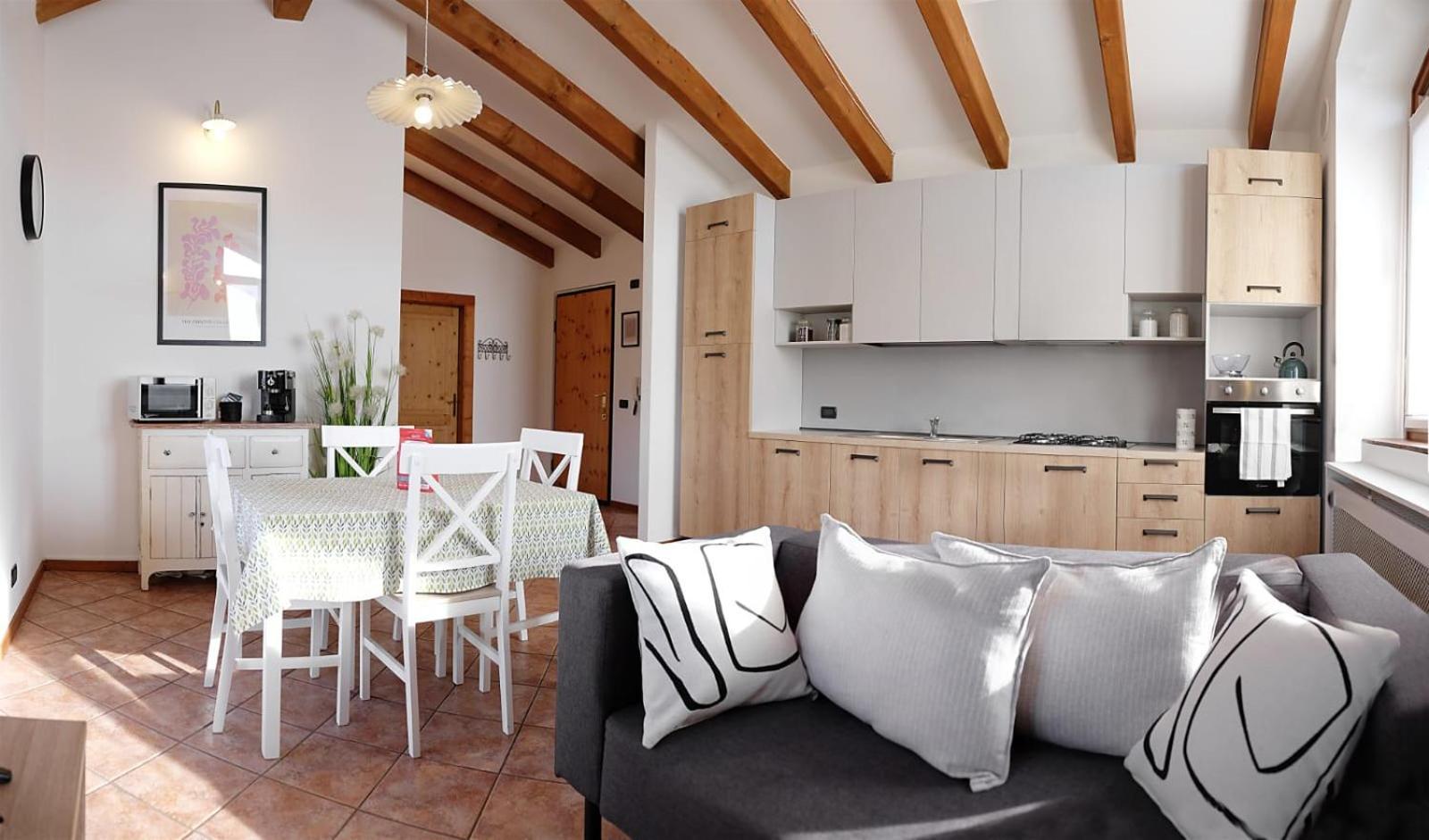 Apartament La Casa Di Athos Tenna Zewnętrze zdjęcie